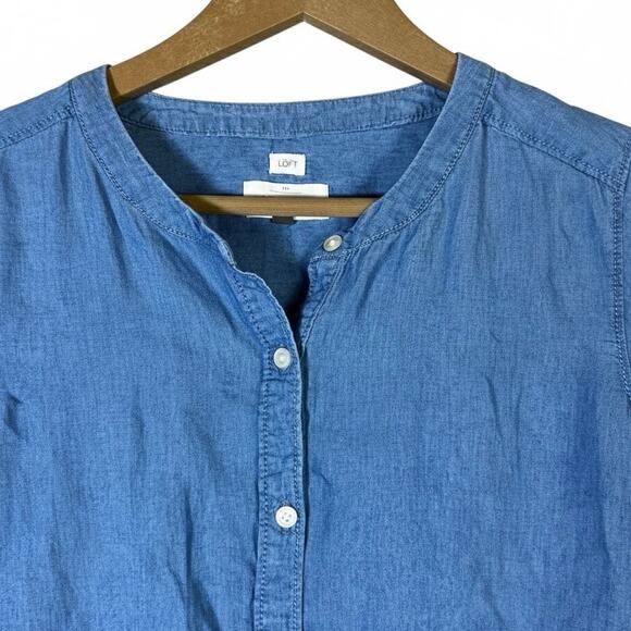 LOFT The Softened Shirt Cotton Lyocell Womens XS Blue Chambray Coastal Feminine - Picture 3 of 6